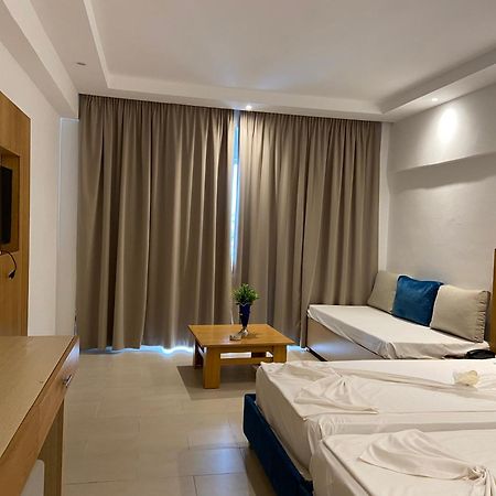Golf Residence- Families And Couples Only 哈曼苏斯 外观 照片